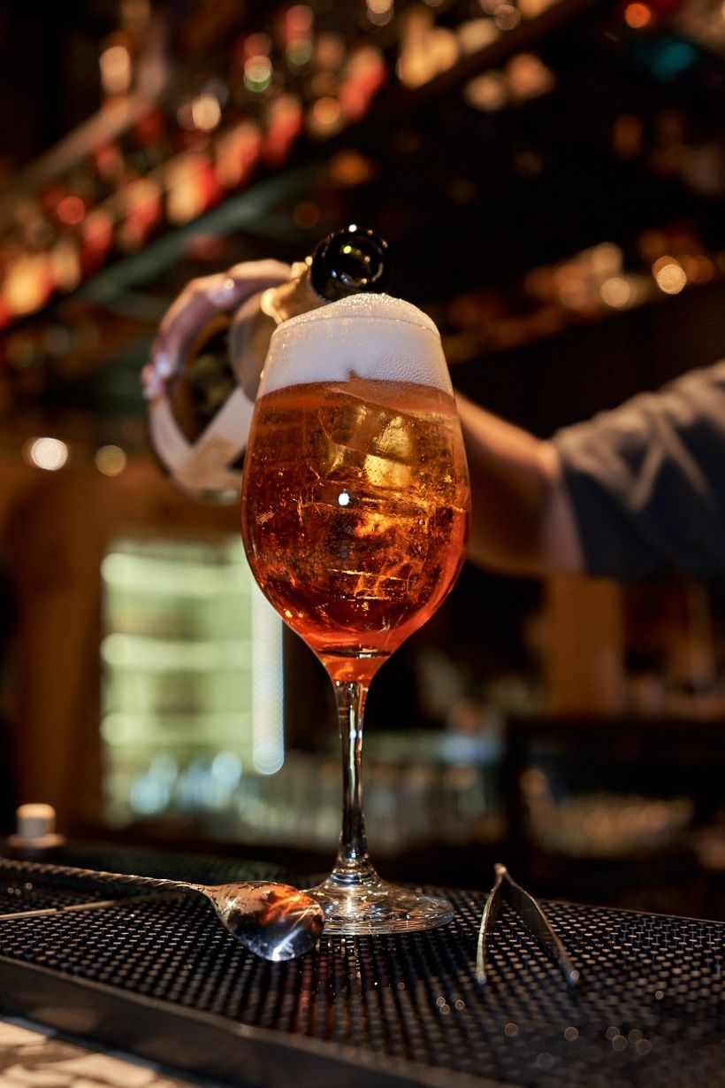 Odoo • Una imagen con una leyenda